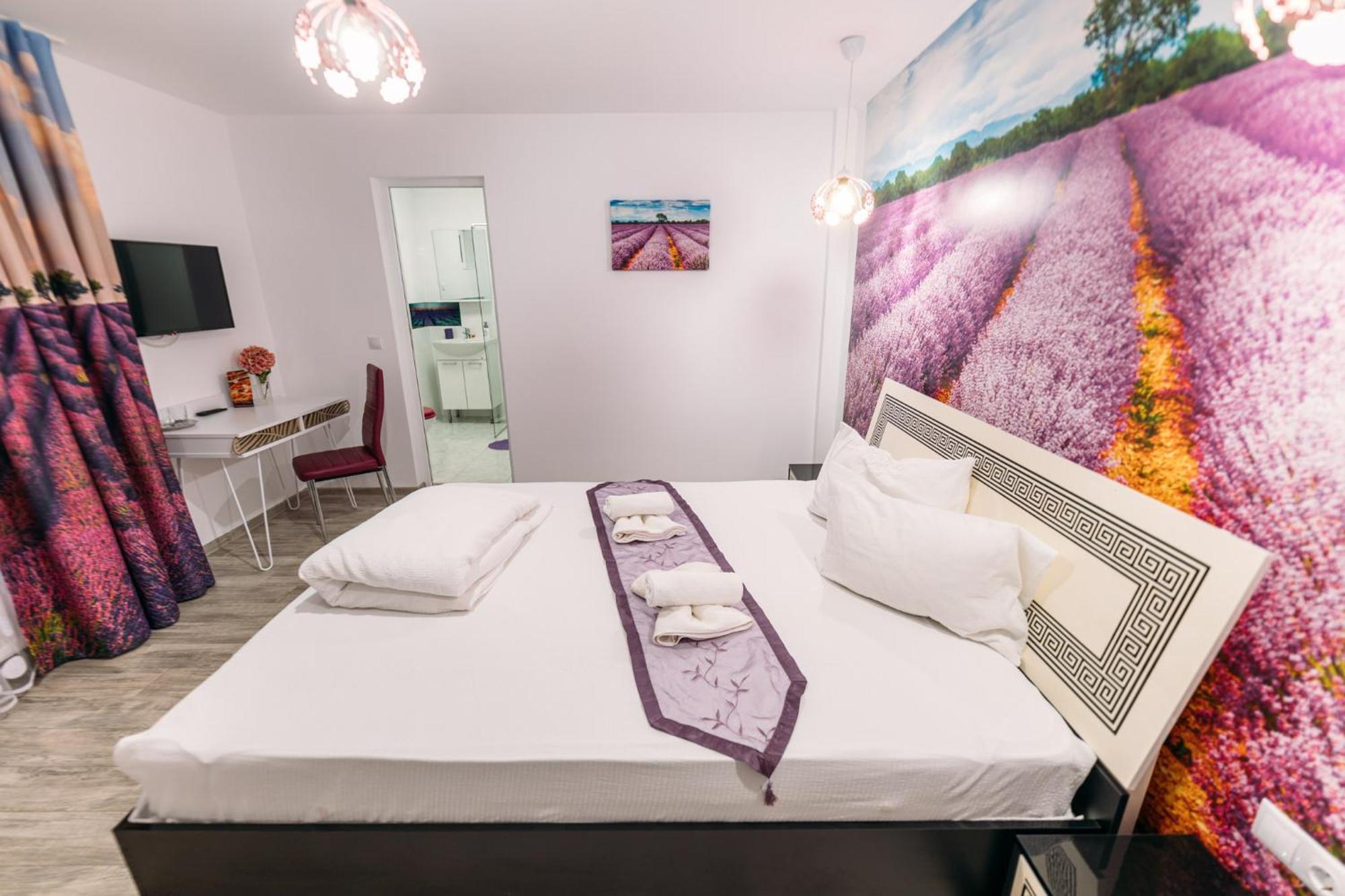 Pensiune Carpati Hunedoara Exteriör bild